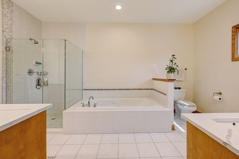 Tiny photo for 61 Berkshire Court, Burr Ridge, IL 60527 (MLS # 12600278)