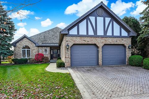 Tiny photo for 61 Berkshire Court, Burr Ridge, IL 60527 (MLS # 12600278)
