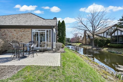 Tiny photo for 61 Berkshire Court, Burr Ridge, IL 60527 (MLS # 12600278)