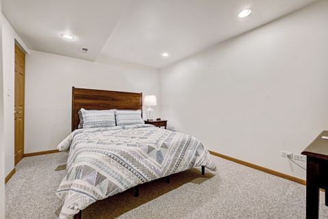 Tiny photo for 61 Berkshire Court, Burr Ridge, IL 60527 (MLS # 12600278)