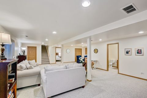 Tiny photo for 61 Berkshire Court, Burr Ridge, IL 60527 (MLS # 12600278)