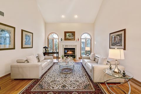 Tiny photo for 61 Berkshire Court, Burr Ridge, IL 60527 (MLS # 12600278)