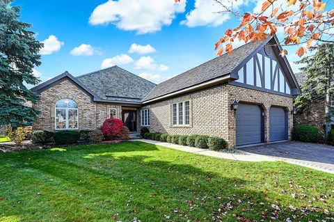 Tiny photo for 61 Berkshire Court, Burr Ridge, IL 60527 (MLS # 12600278)