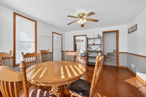 Tiny photo for 714 Ellwood Avenue, DeKalb, IL 60115 (MLS # 12569487)