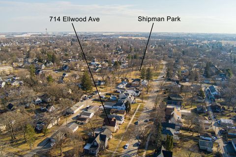 Tiny photo for 714 Ellwood Avenue, DeKalb, IL 60115 (MLS # 12569487)