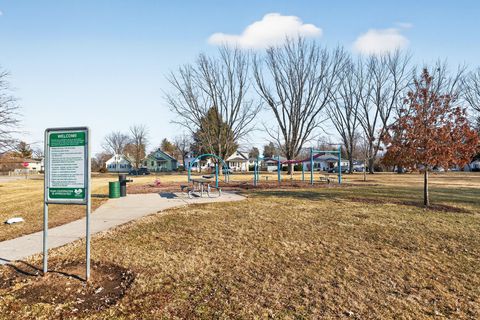 Tiny photo for 714 Ellwood Avenue, DeKalb, IL 60115 (MLS # 12569487)