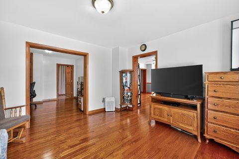 Tiny photo for 714 Ellwood Avenue, DeKalb, IL 60115 (MLS # 12569487)