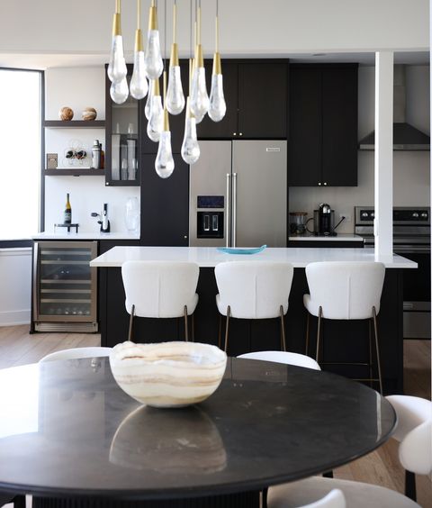 Tiny photo for 221 E Walton Place #19E, Chicago, IL 60611 (MLS # 12485139)