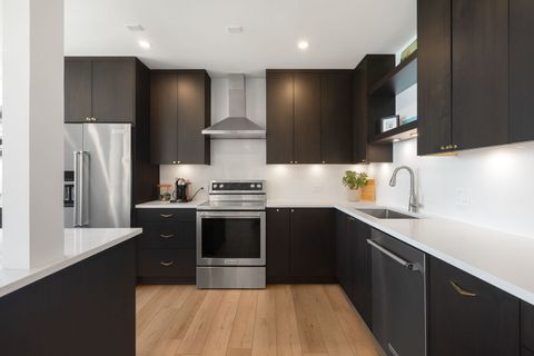 Tiny photo for 221 E Walton Place #19E, Chicago, IL 60611 (MLS # 12485139)