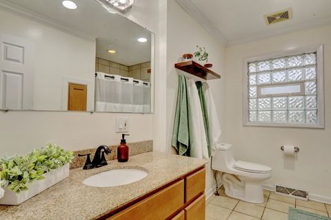 Tiny photo for 358 Rye Road, Mundelein, IL 60060 (MLS # 12524664)