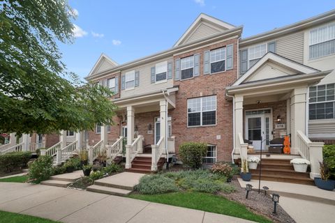 Photo of 382 Broadmoor Lane, Bartlett, IL 60103 (MLS # 12475635)