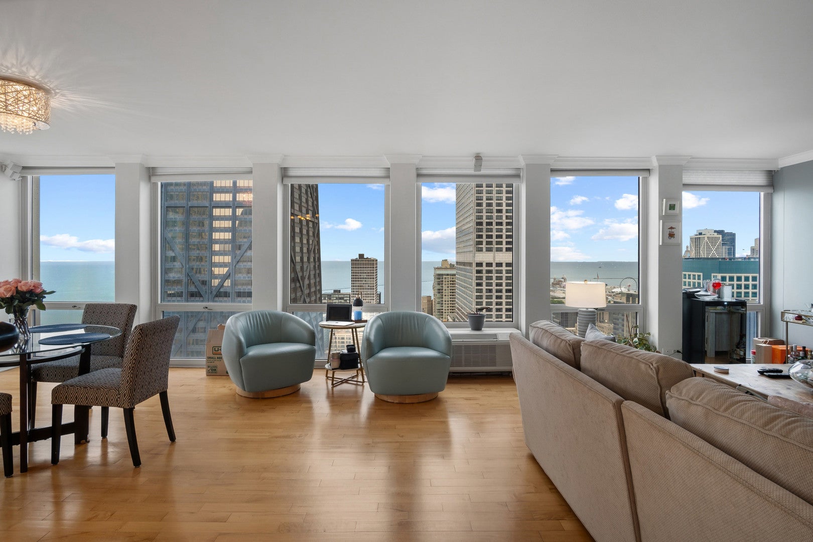 111 E Chestnut Street 46A