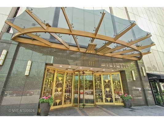 111 E CHESTNUT ST APT 46A, CHICAGO, IL 60611 - Image 58df3f7f91ff09cbee80fd20cc6dc669/2053242208