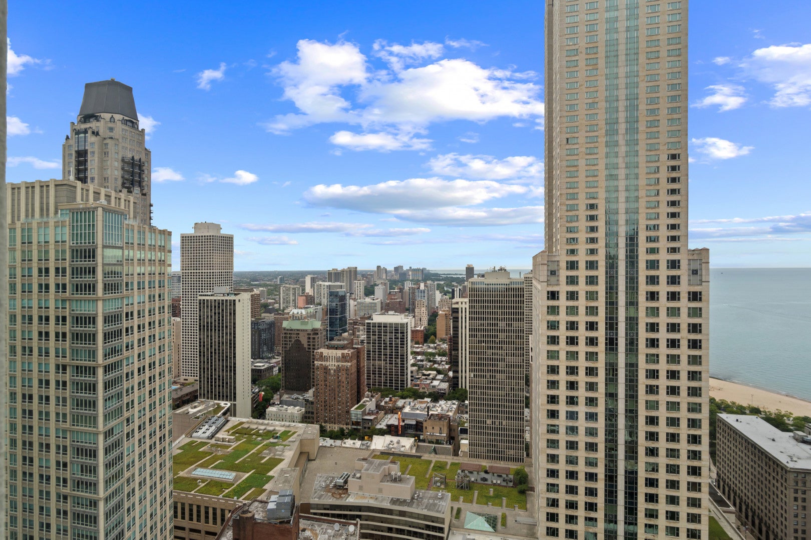 111 E Chestnut Street 46A