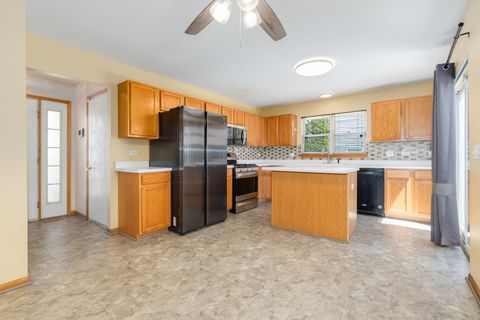 Tiny photo for 7202 Faxton Lane, Plainfield, IL 60586 (MLS # 12607455)