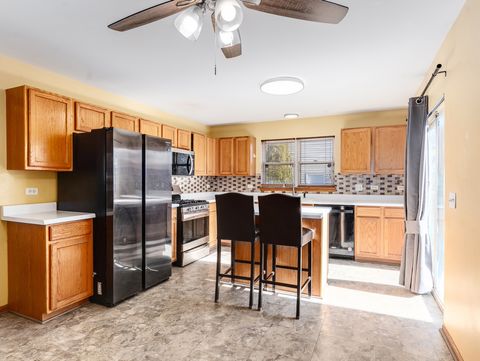 Tiny photo for Plainfield, IL 60586 (MLS # 12607455)