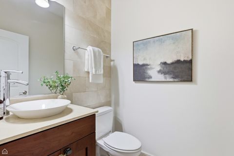 Tiny photo for 2773 N Kenmore Avenue #1, Chicago, IL 60614 (MLS # 12479568)