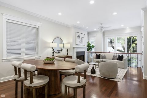 Tiny photo for 2773 N Kenmore Avenue #1, Chicago, IL 60614 (MLS # 12479568)