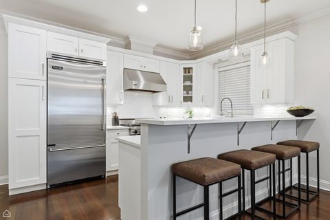 Tiny photo for 2773 N Kenmore Avenue #1, Chicago, IL 60614 (MLS # 12479568)