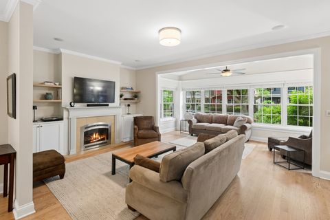 Tiny photo for 1518 W Norwood Street, Chicago, IL 60660 (MLS # 12686784)
