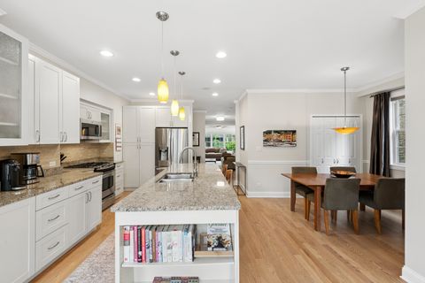 Tiny photo for 1518 W Norwood Street, Chicago, IL 60660 (MLS # 12686784)