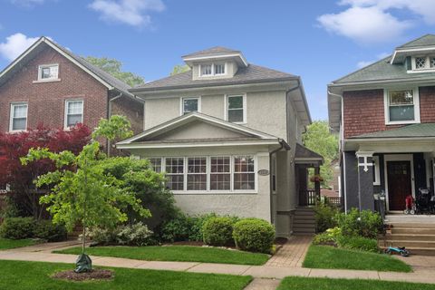 Photo of 1518 W Norwood Street, Chicago, IL 60660 (MLS # 12686784)