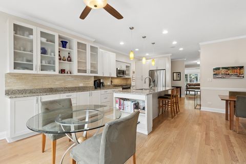 Tiny photo for 1518 W Norwood Street, Chicago, IL 60660 (MLS # 12686784)
