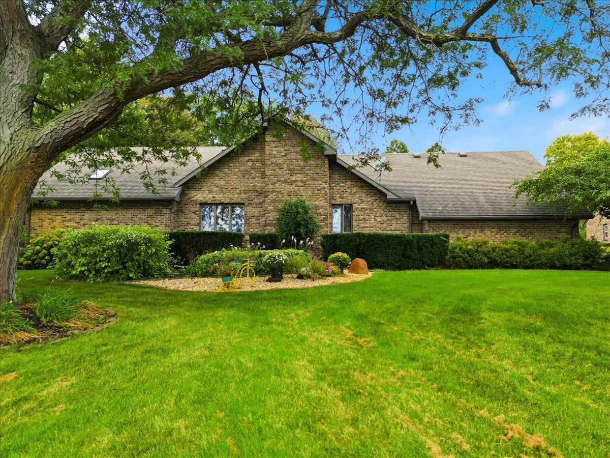 2128 Melvin Drive