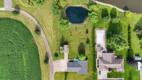 Tiny photo for 101 Lakeview Drive, Gibson City, IL 60936 (MLS # 12690707)