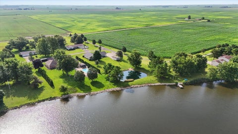 Tiny photo for 101 Lakeview Drive, Gibson City, IL 60936 (MLS # 12690707)