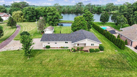 Photo of 101 Lakeview Drive, Gibson City, IL 60936 (MLS # 12690707)