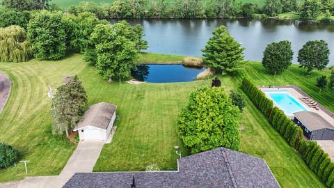 Tiny photo for 101 Lakeview Drive, Gibson City, IL 60936 (MLS # 12690707)
