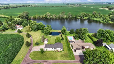 Tiny photo for 101 Lakeview Drive, Gibson City, IL 60936 (MLS # 12690707)