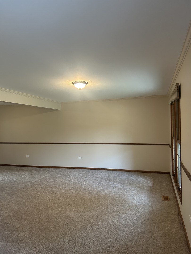 527 Springwood Lane