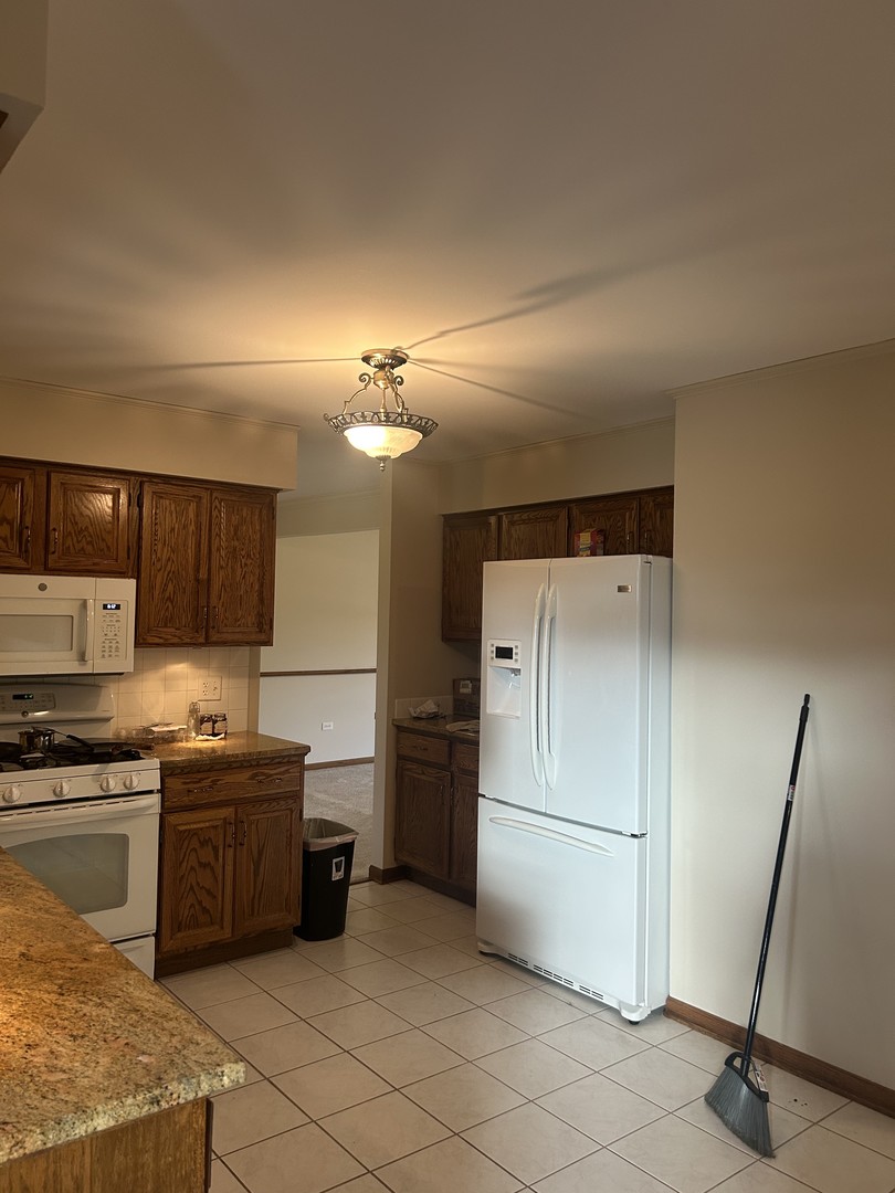 527 Springwood Lane