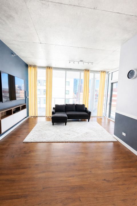 Tiny photo for 1720 S Michigan Avenue #701, Chicago, IL 60616 (MLS # 12607391)