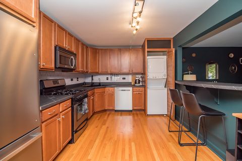 Tiny photo for 300 Opatrny Drive #126B, Fox River Grove, IL 60021 (MLS # 12501171)