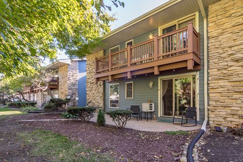 Tiny photo for 300 Opatrny Drive #126B, Fox River Grove, IL 60021 (MLS # 12501171)