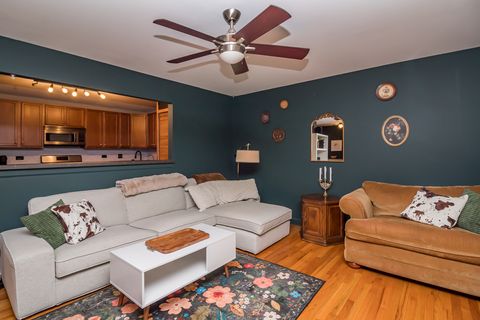 Tiny photo for 300 Opatrny Drive #126B, Fox River Grove, IL 60021 (MLS # 12501171)