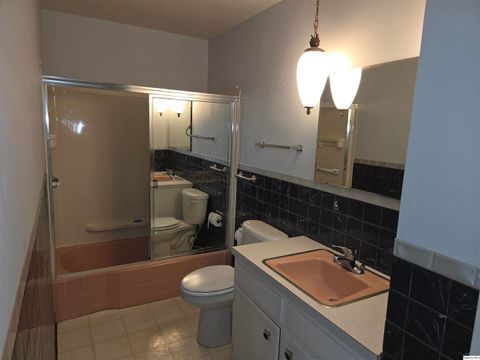 Tiny photo for 3605 Lindell Ave. Ave, Quincy, IL 62305 (MLS # 12611038)