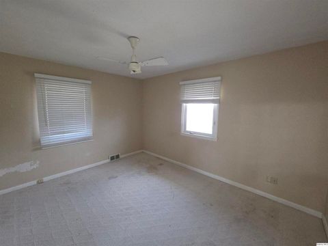 Tiny photo for 3605 Lindell Ave. Ave, Quincy, IL 62305 (MLS # 12611038)