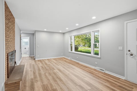 Tiny photo for 732 1st Street, Crete, IL 60417 (MLS # 12785419)