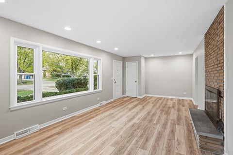 Tiny photo for 732 1st Street, Crete, IL 60417 (MLS # 12785419)