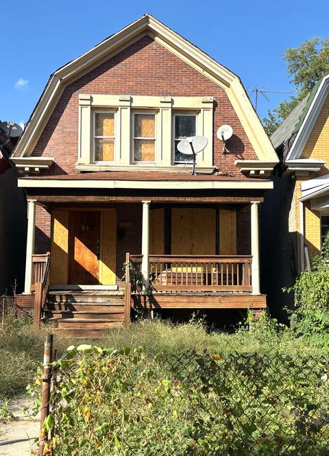 Photo of 4216 W West End Avenue, Chicago, IL 60624 (MLS # 12488584)