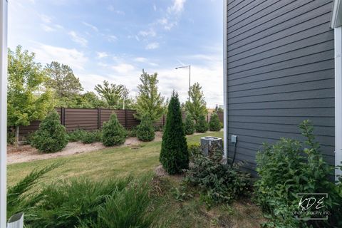 Tiny photo for 2110 Weatherbee Lane, Naperville, IL 60563 (MLS # 12507289)