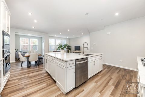 Tiny photo for 2110 Weatherbee Lane, Naperville, IL 60563 (MLS # 12507289)