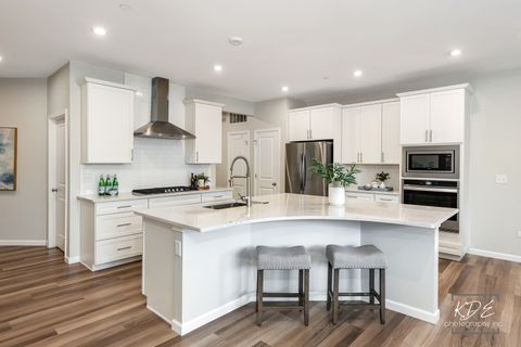 Tiny photo for 2110 Weatherbee Lane, Naperville, IL 60563 (MLS # 12507289)