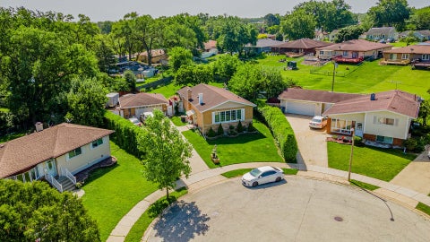 Tiny photo for 433 E Cherry Hill Drive, Addison, IL 60101 (MLS # 12746796)
