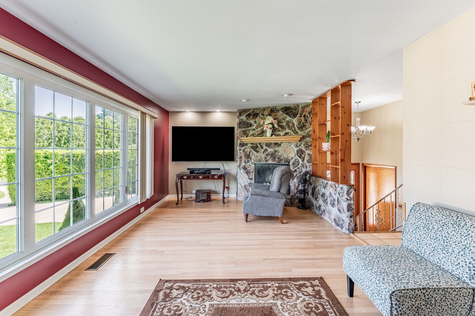 433 E Cherry Hill Drive