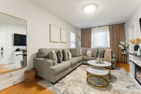 Tiny photo for 3407 N Avers Avenue, Chicago, IL 60618 (MLS # 12524670)